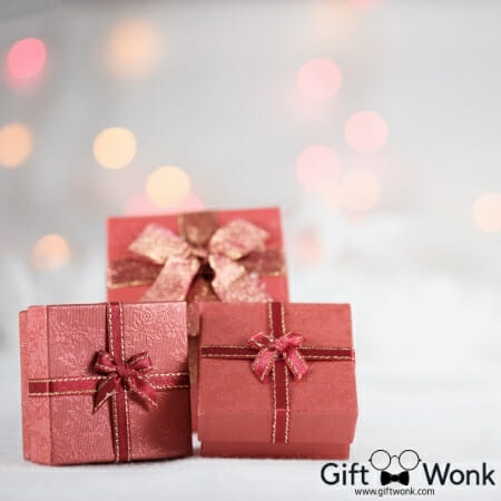 Christmas Gift Tips - Be Practical: Give Within Your Means