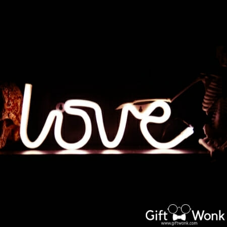 Christmas Gift Ideas for Teenage Girls - Neon Love Sign 